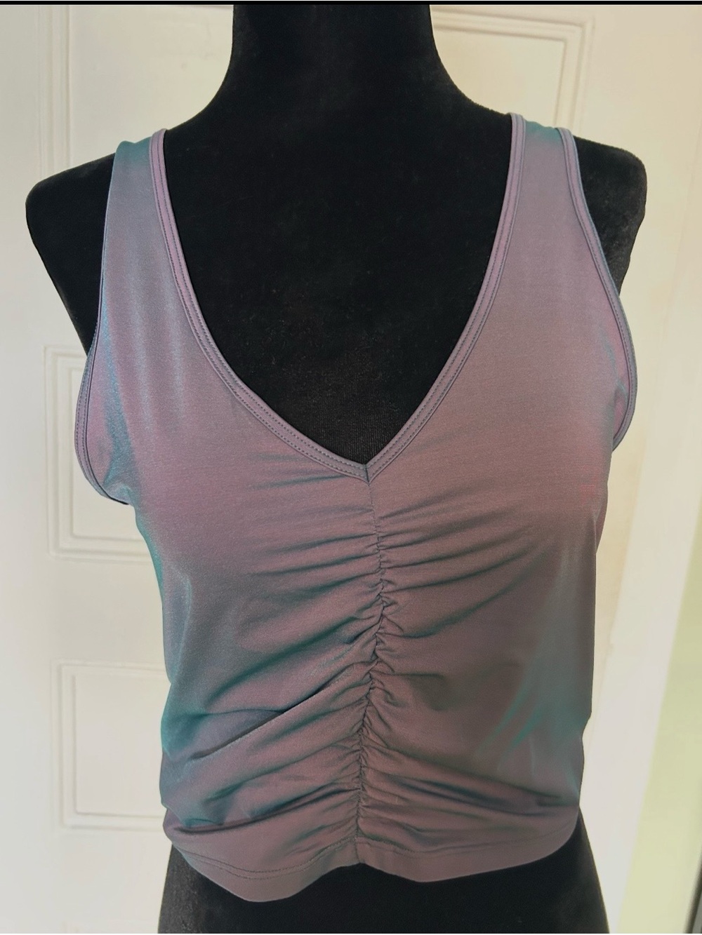 Victoria's Secret Iridescent Mauve Ruched V-Neck Crop Tank